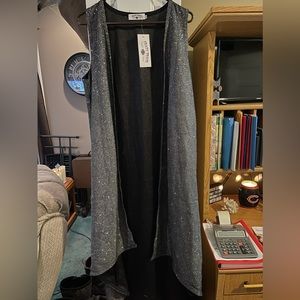 NWT Crazy Train Size Medium Black/Grey Sequin Duster Vest